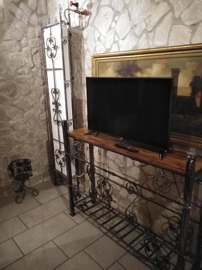 Апартаменты Castle House Кремона Экстерьер фото